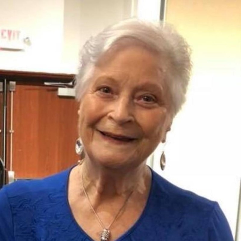 Billie Faye Riley - Photo 7