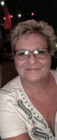 Laura Marie Jones - Photo 3