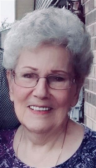 Jane Parker Hickey - Photo 2