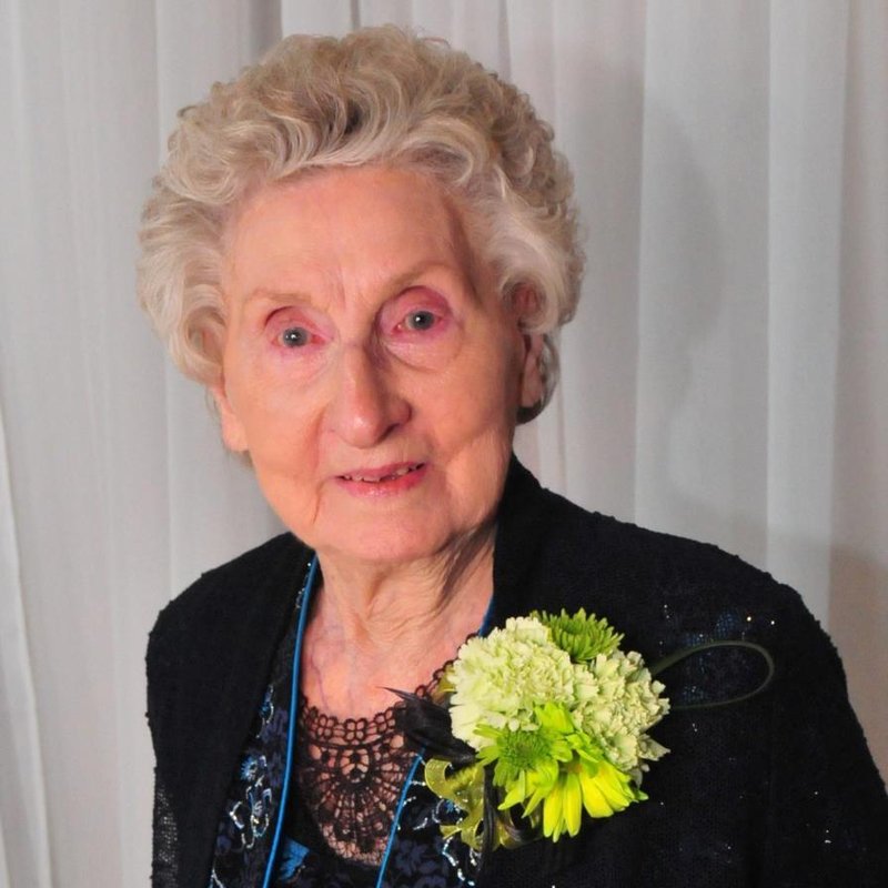 Helen Mae Seymour - Photo 2