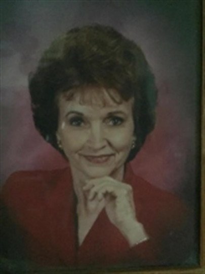 Beatrice "Bea" Ainsworth - Photo 2